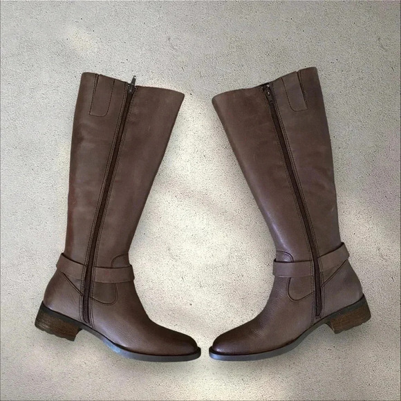 NWT BORN SADDLER Wide Shaft for size 8, Size 6 Regular shaft - Picture 6 of 15